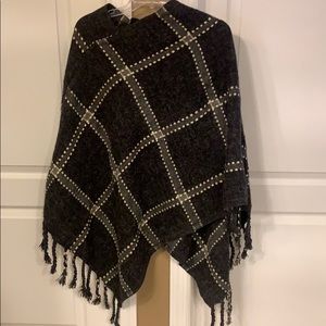 Sweater poncho